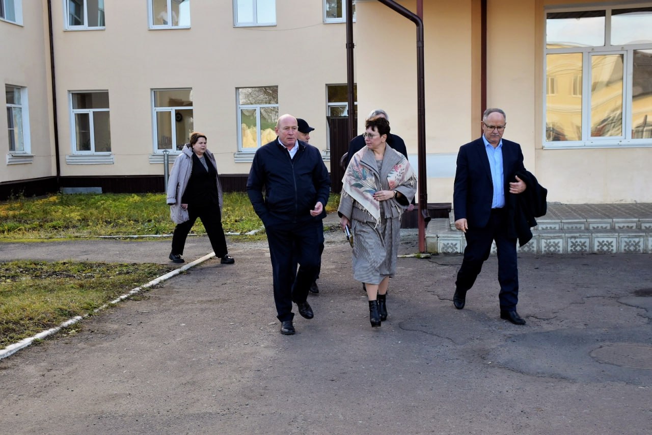 Юрий Астахов: Друзья, жители Щигровского района! Юрий Астахов: Друзья, жители Щигровского района!