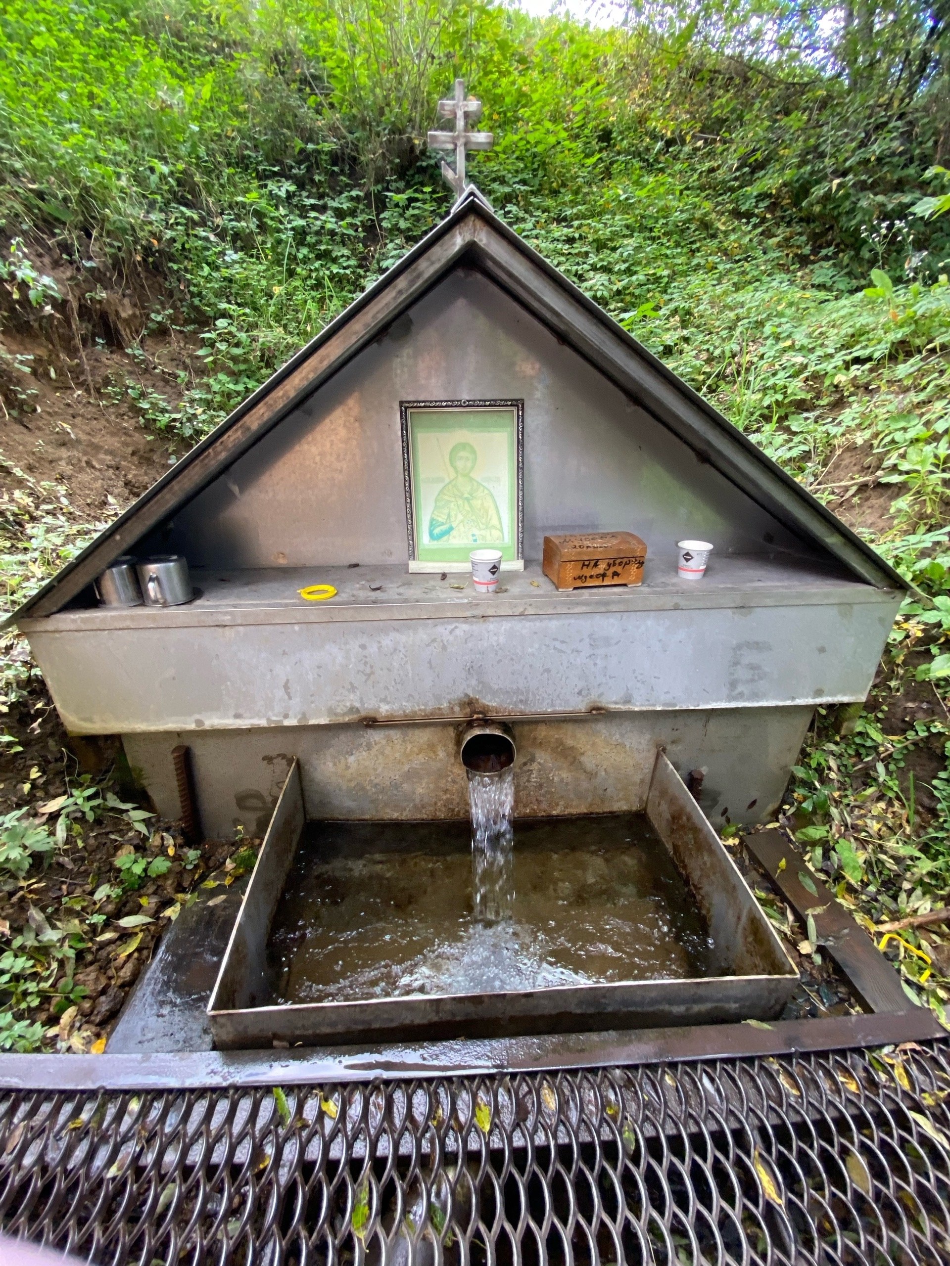 Сегодня, 8 ноября, мы чтим память святого великомученика Димитрия Солунского – покровителя воинов и всех, кто ищет утешения и защиты Сегодня, 8 ноября, мы чтим память святого великомученика Димитрия Солунского – покровителя воинов и всех, кто ищет утешения и защиты