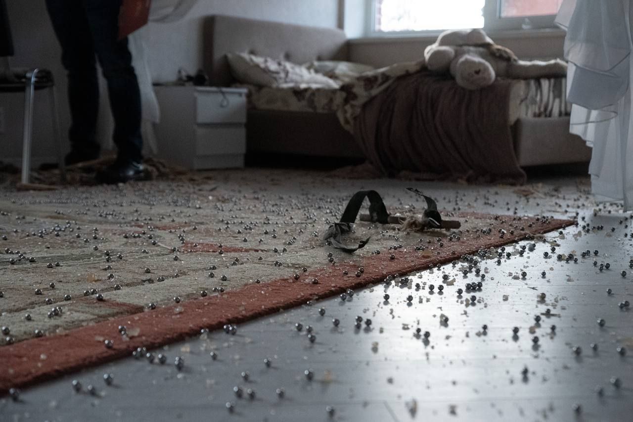 Мэр Курска рассказал о последствиях атаки БПЛА Мэр Курска рассказал о последствиях атаки БПЛА