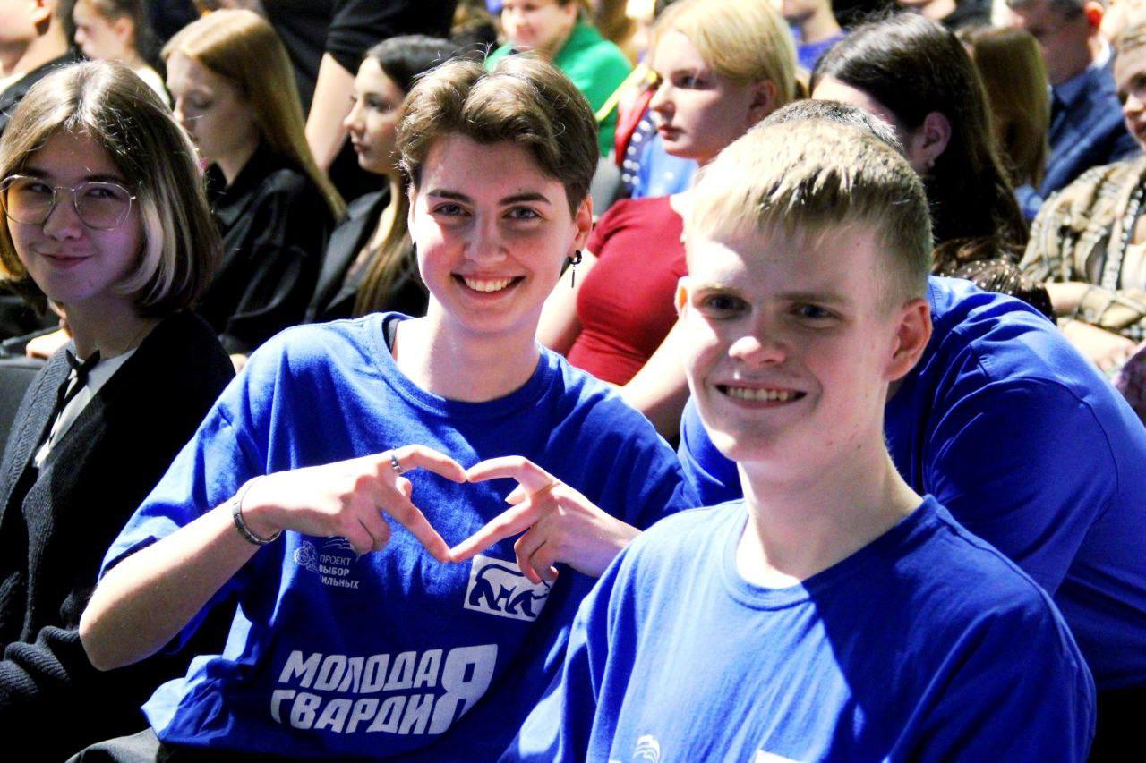 В Курске прошла церемония награждения «Гвардейская премия» В Курске прошла церемония награждения «Гвардейская премия»