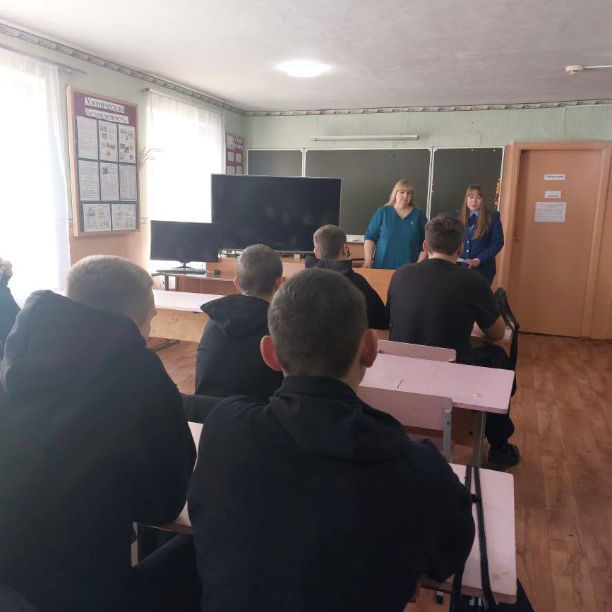 КДН и ЗП Медвенского района в текущем учебном году реализует проект по проведению Дней профилактики в образовательных организациях района КДН и ЗП Медвенского района в текущем учебном году реализует проект по проведению Дней профилактики в образовательных организациях района