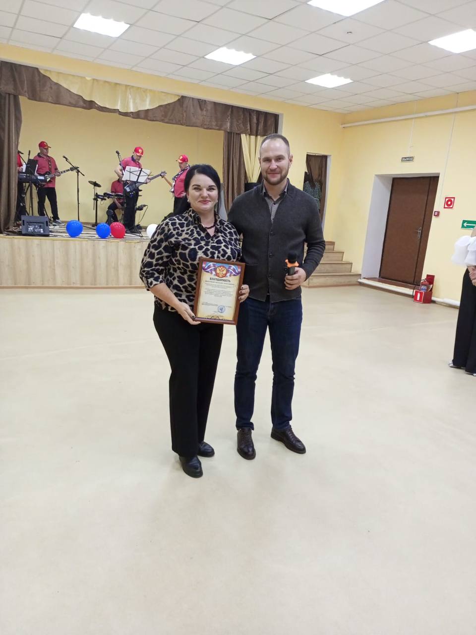 Виктор Петров: Вчера в селе средняя Ольшанка Пристенского района прошел престольный праздник в честь Дня памяти святого великомученника Димитрия Солунского! Этот день стал не только значимой датой в церковном календаре, но и... Виктор Петров: Вчера в селе средняя Ольшанка Пристенского района прошел престольный праздник в честь Дня памяти святого великомученника Димитрия Солунского! Этот день стал не только значимой датой в церковном календаре, но и...