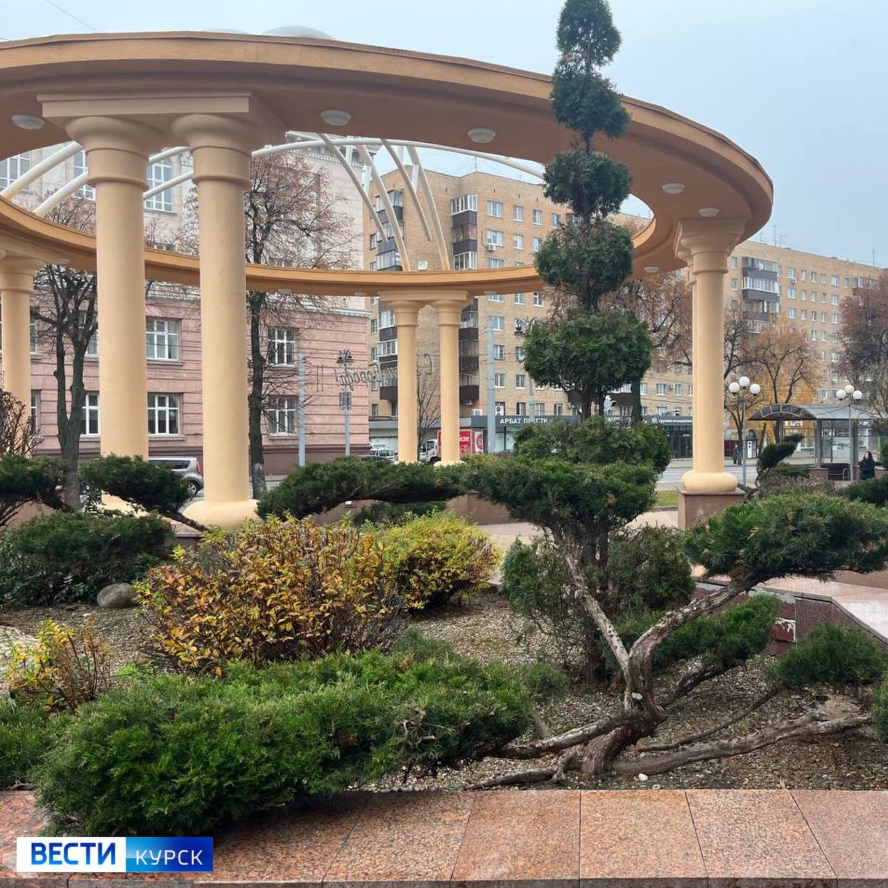 «Театральная площадь требует обновления» «Театральная площадь требует обновления»