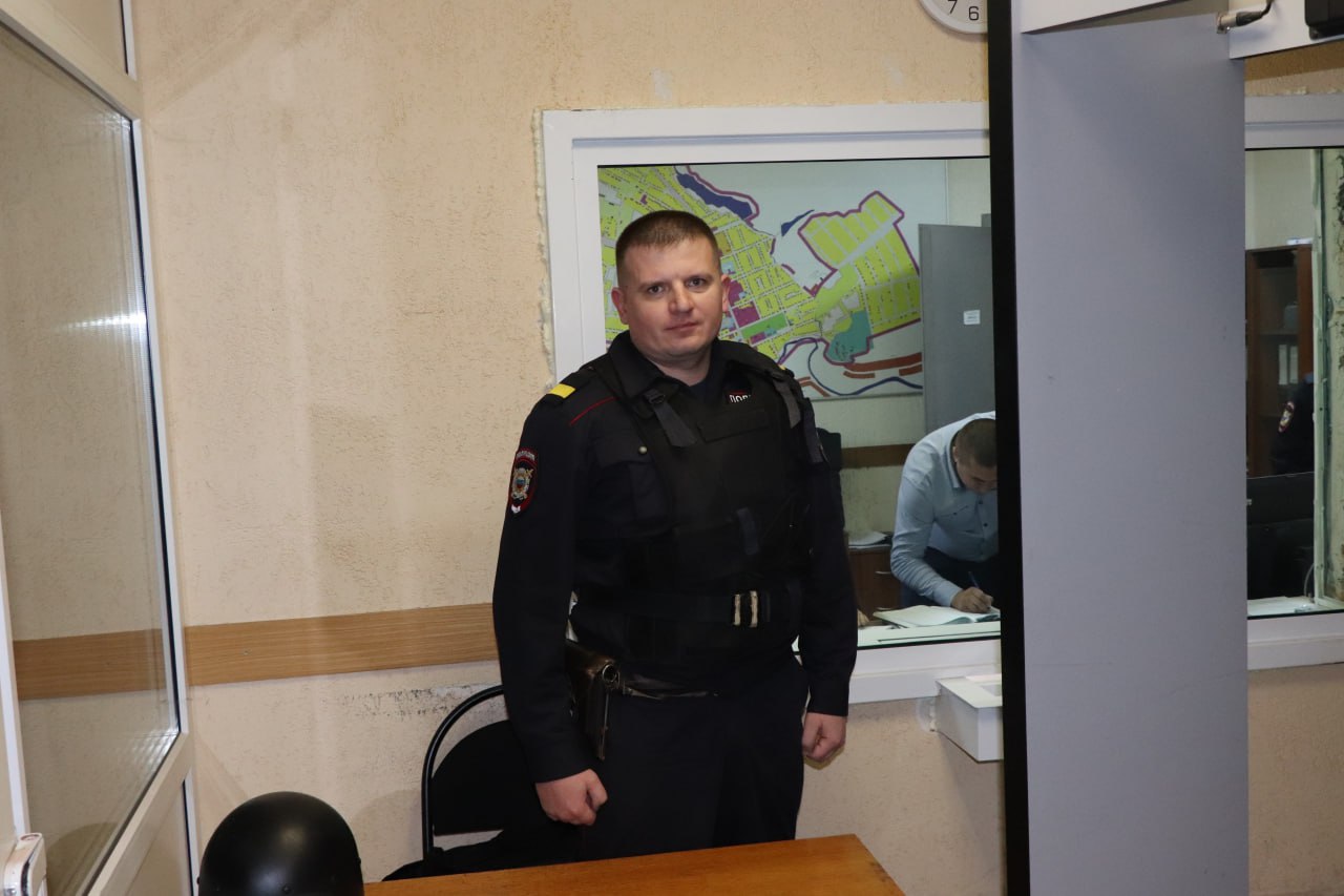 Сергей Цуканов: Уважаемые работники полиции, дорогие ветераны органов внутренних дел Фатежского района! Примите поздравления с Днем сотрудника органов внутренних дел Российской Федерации! Сергей Цуканов: Уважаемые работники полиции, дорогие ветераны органов внутренних дел Фатежского района! Примите поздравления с Днем сотрудника органов внутренних дел Российской Федерации!