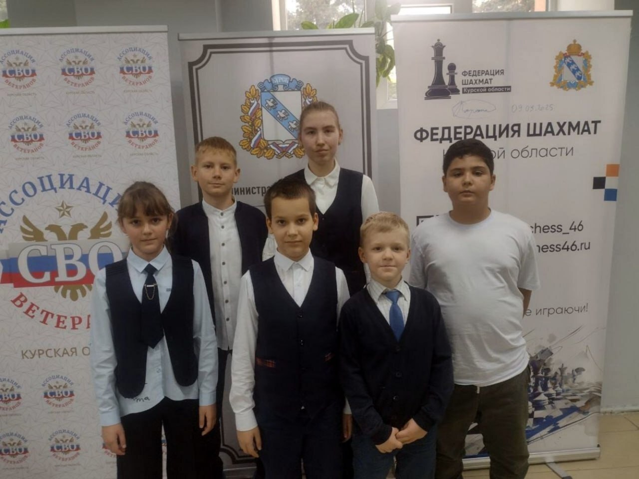 Команда Фатежской школы №2 приняла участие в областных соревнованиях по шахматам (педагог Сергей Холодов)