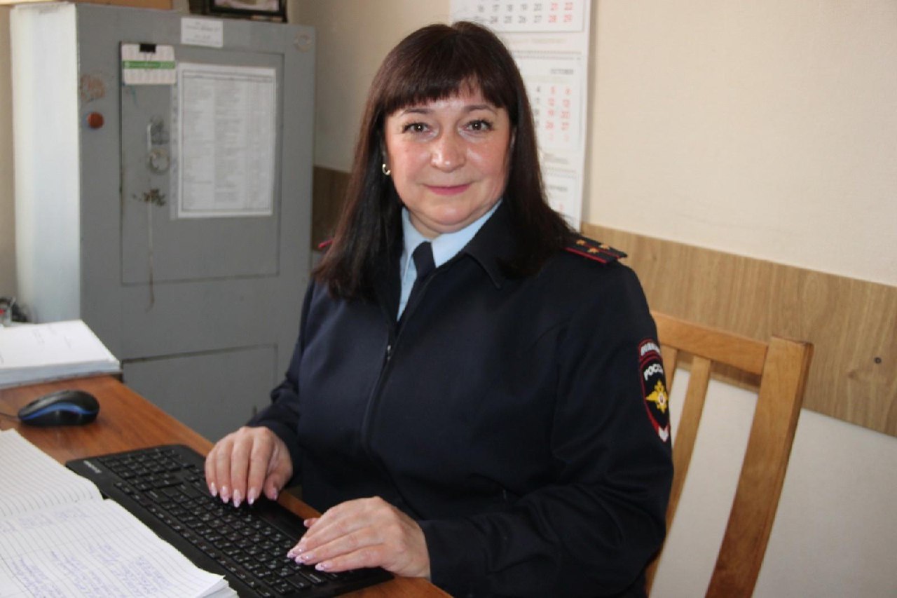 Сергей Цуканов: Уважаемые работники полиции, дорогие ветераны органов внутренних дел Фатежского района! Примите поздравления с Днем сотрудника органов внутренних дел Российской Федерации! Сергей Цуканов: Уважаемые работники полиции, дорогие ветераны органов внутренних дел Фатежского района! Примите поздравления с Днем сотрудника органов внутренних дел Российской Федерации!