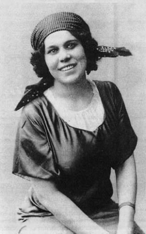 Имя Надежды Плевицкой увековечат во Франции