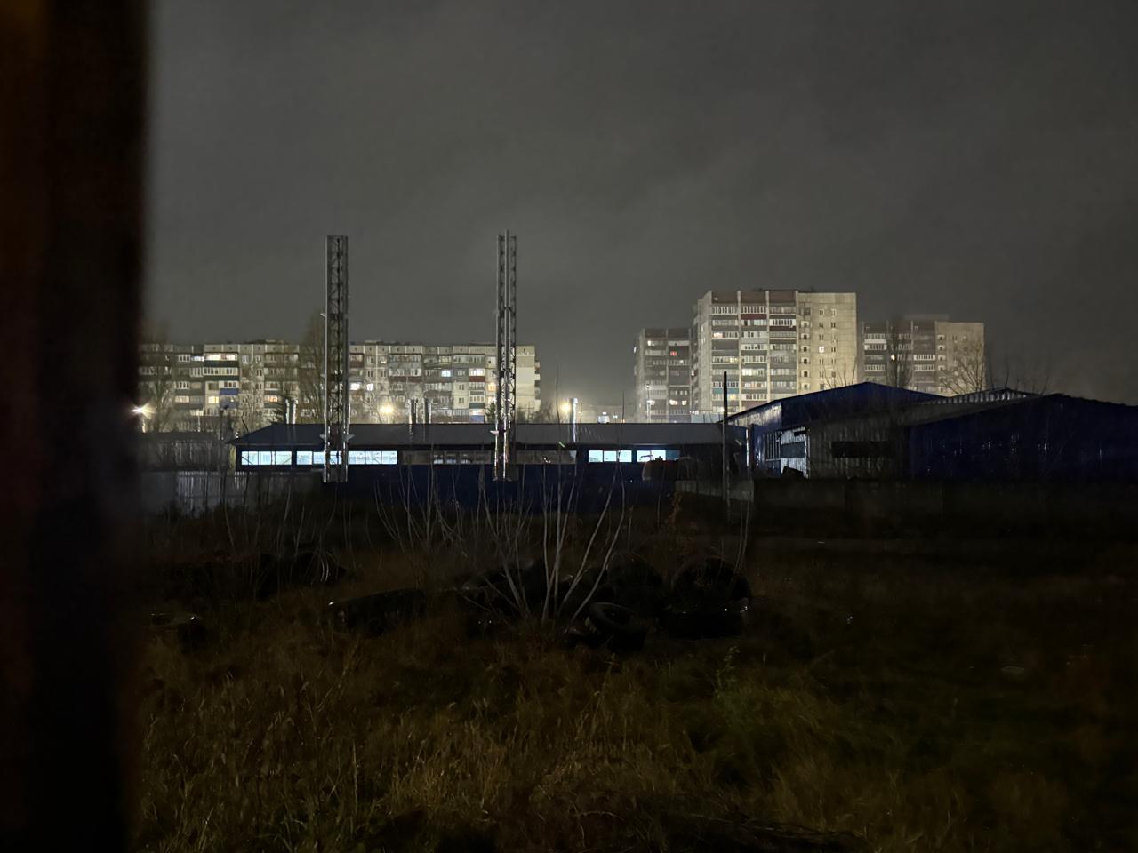 Ночью сотрудники Минприроды искали неприятный запах на улицах Курска и нашли горящие деревья в Кукуевке Ночью сотрудники Минприроды искали неприятный запах на улицах Курска и нашли горящие деревья в Кукуевке