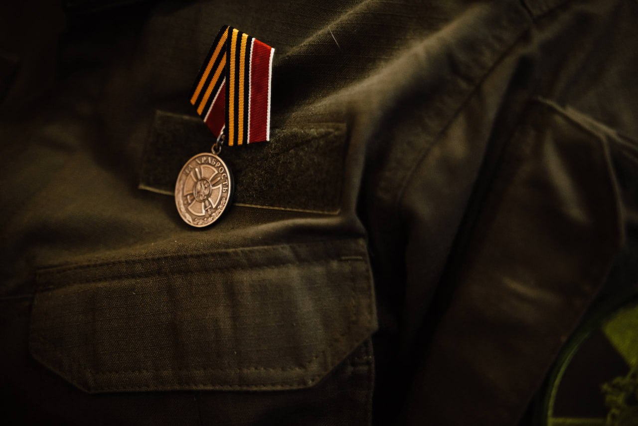 Александр Хинштейн вручил награды сотрудникам спецподразделений курского Управления Росгвардии Александр Хинштейн вручил награды сотрудникам спецподразделений курского Управления Росгвардии