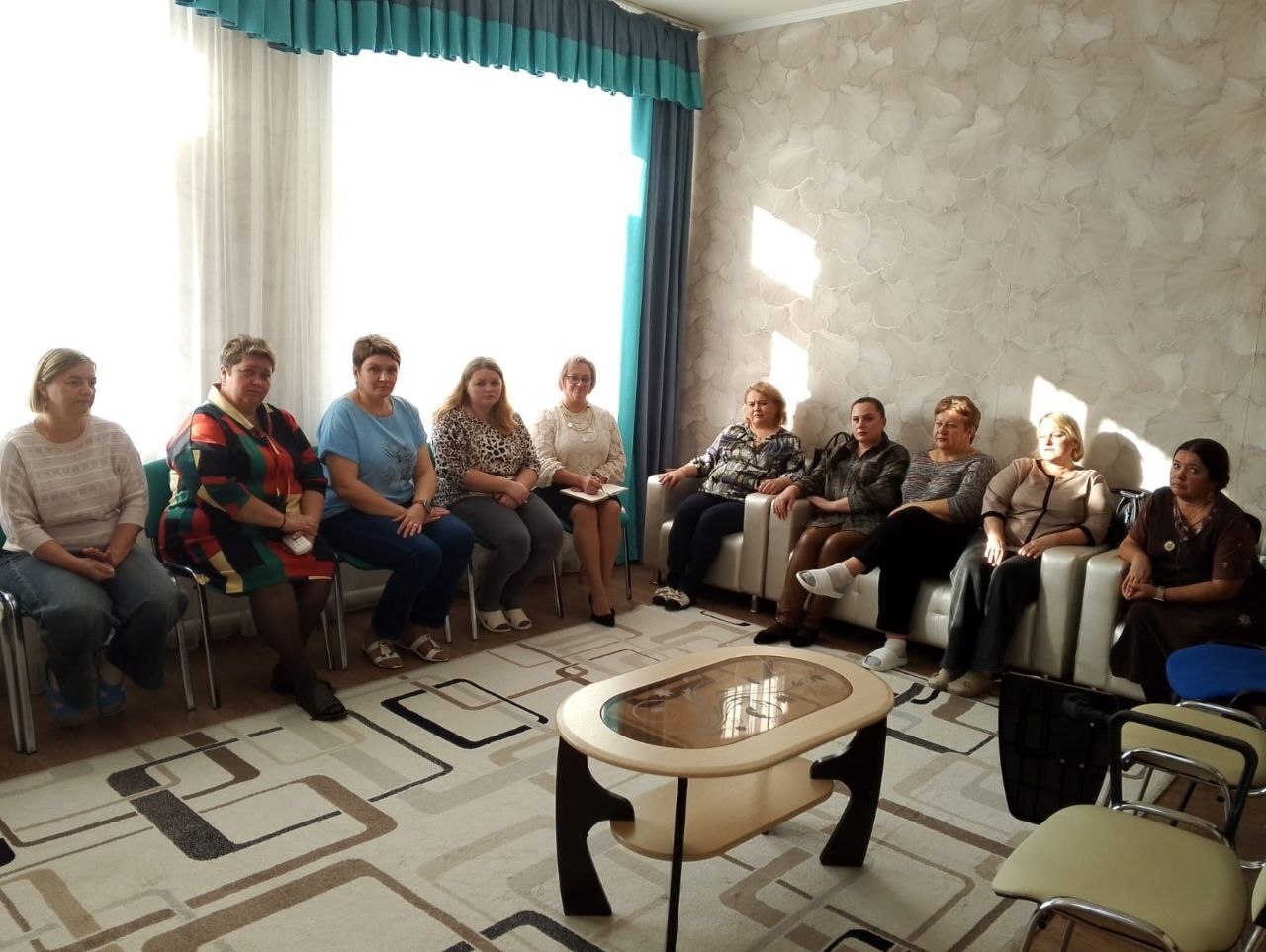 В Охочевском центре «Непоседы» прошло заседание профессионального объединения воспитателей «Мир детства» В Охочевском центре «Непоседы» прошло заседание профессионального объединения воспитателей «Мир детства»