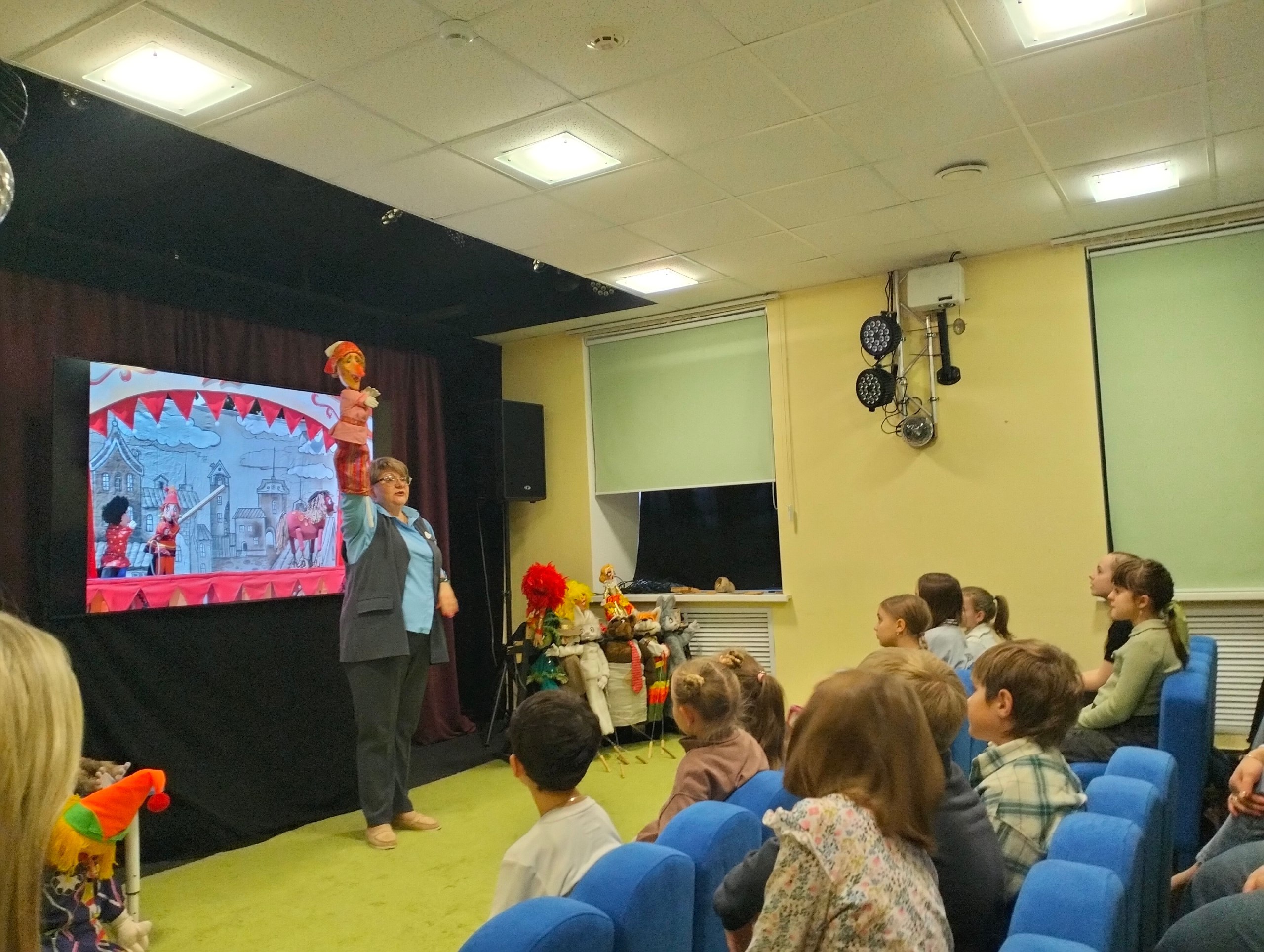 Волшебный мир кукольного театра Волшебный мир кукольного театра