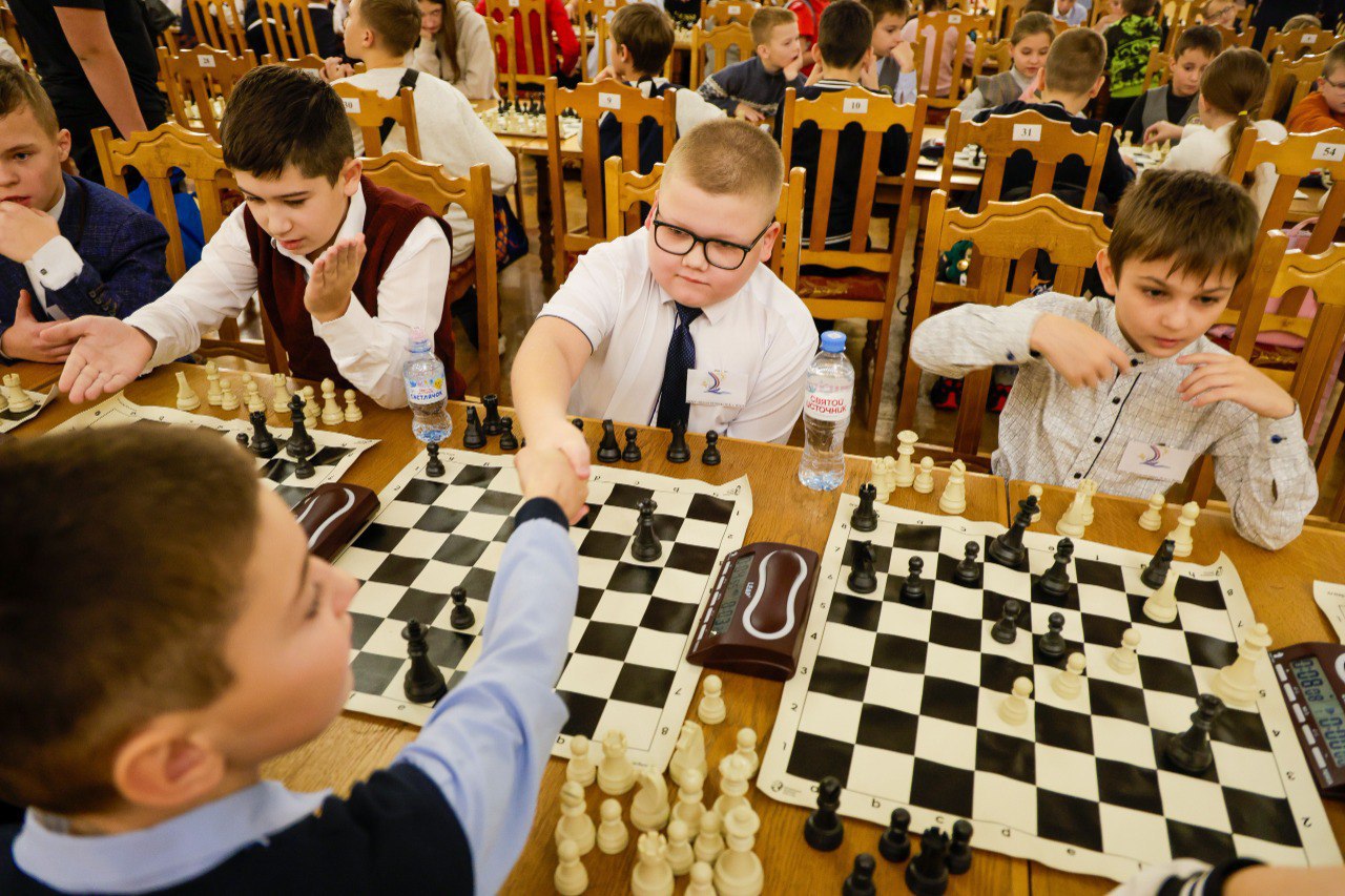 В Курске прошли соревнования по шахматам в рамках открытой городской спартакиады «Сборная школы» В Курске прошли соревнования по шахматам в рамках открытой городской спартакиады «Сборная школы»
