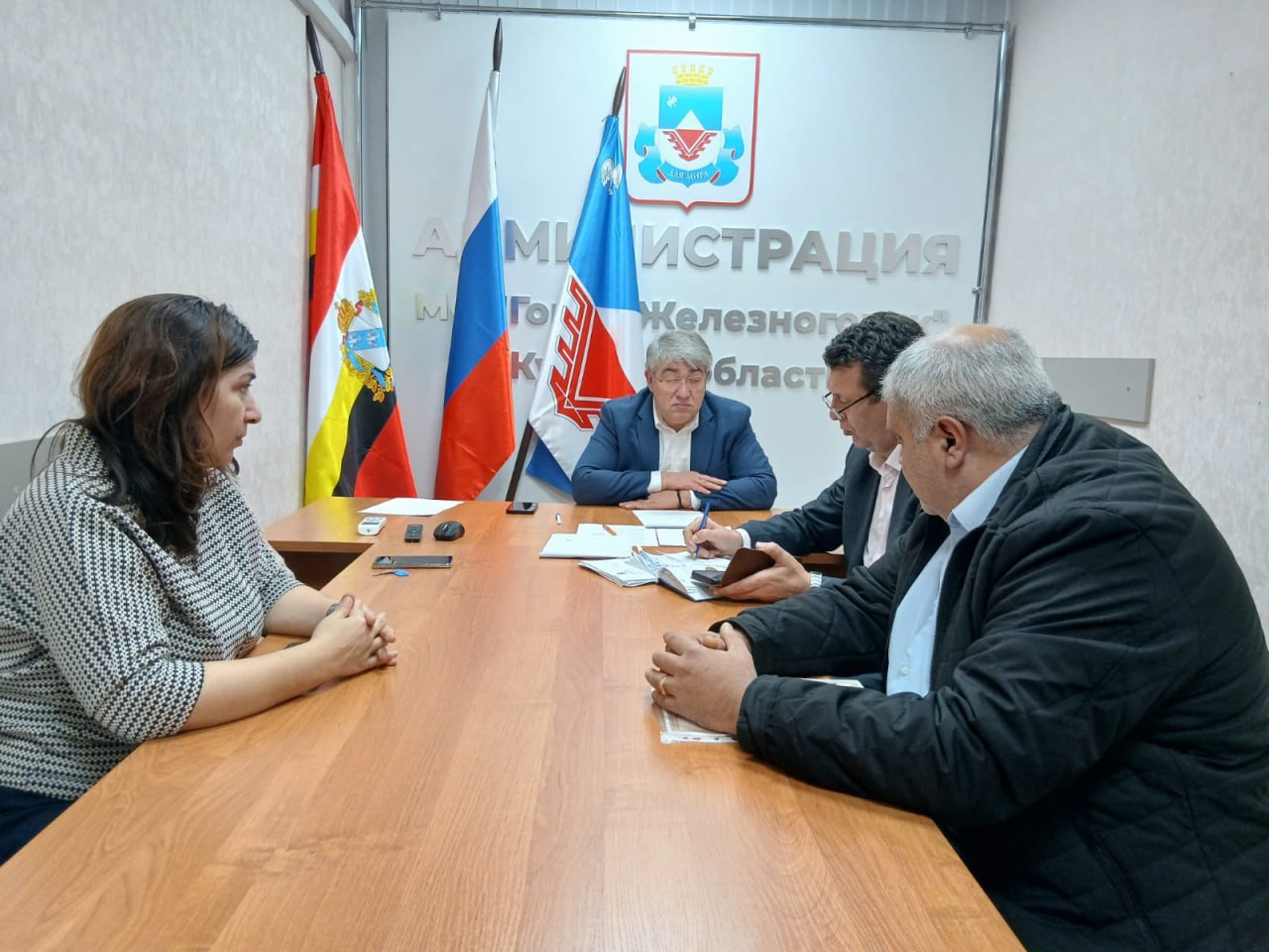 Александр Михайлов: Провел очередной личный прием граждан, на котором с железногорцами обсудили ряд важных вопросов Александр Михайлов: Провел очередной личный прием граждан, на котором с железногорцами обсудили ряд важных вопросов