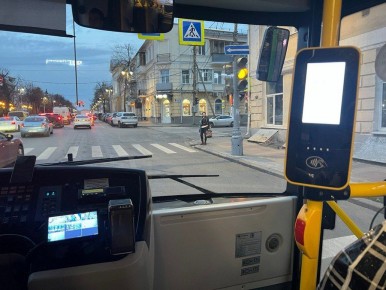 С очередной проблемой при оплате проезда в транспорте столкнулись жители Курска