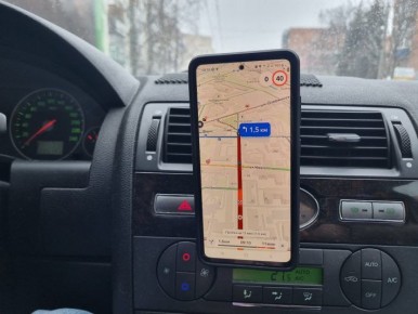 В Курске Кировский мост встал в пробке