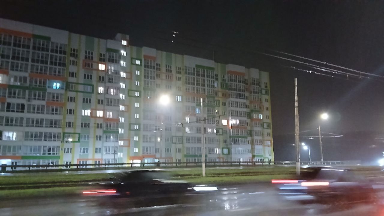 Ночью сотрудники Минприроды искали неприятный запах на улицах Курска и нашли горящие деревья в Кукуевке Ночью сотрудники Минприроды искали неприятный запах на улицах Курска и нашли горящие деревья в Кукуевке