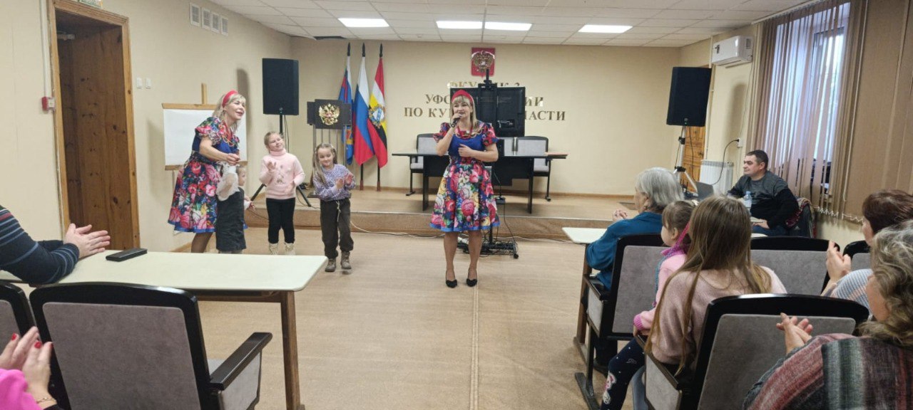 Сегодня во г.Льгове состоялся выездной концерт в честь празднования ветеранов уголовно-исполнительной системы! Сегодня во г.Льгове состоялся выездной концерт в честь празднования ветеранов уголовно-исполнительной системы!