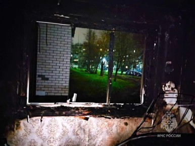 Десять человек спасли при пожаре в Железногорске