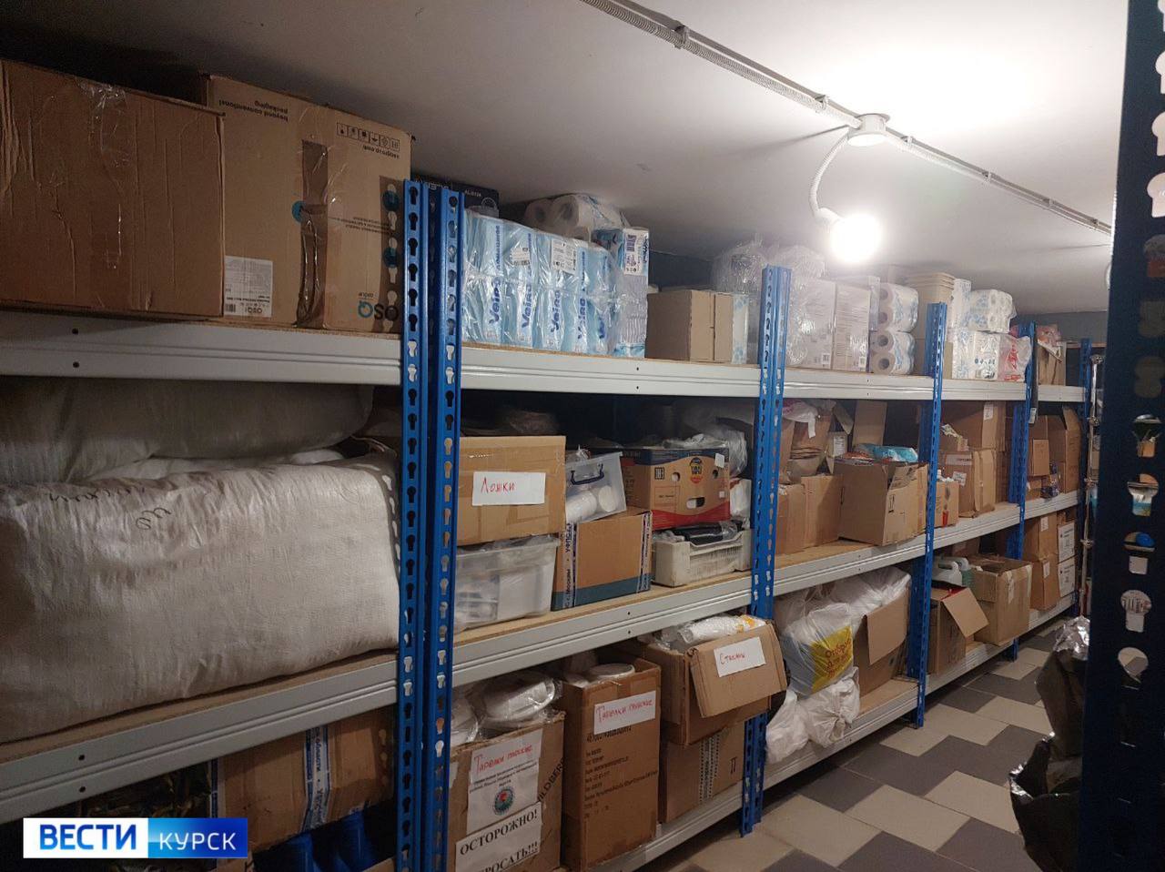 10 лет Домику Добрых дел. Александр Хинштейн вручил организатору проекта Светлане Козиной медаль «Защитник Курской области» 10 лет Домику Добрых дел. Александр Хинштейн вручил организатору проекта Светлане Козиной медаль «Защитник Курской области»