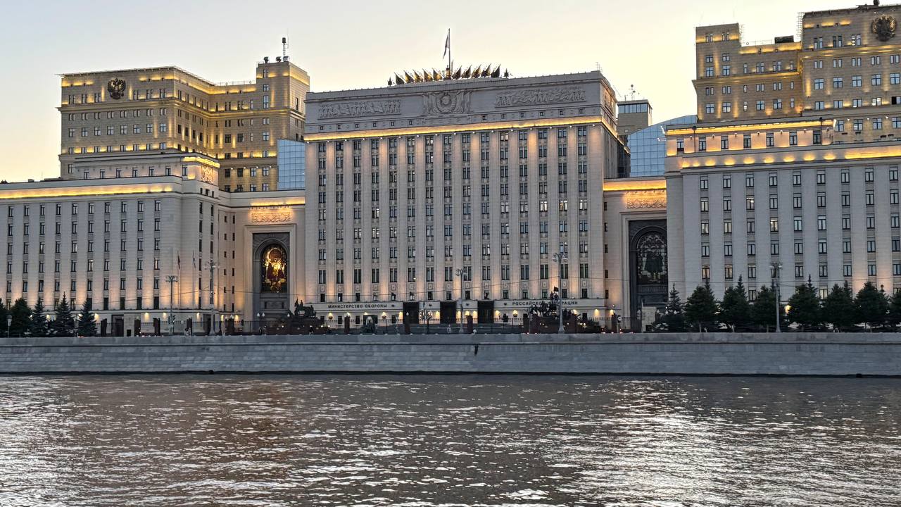 1 украинский БПЛА уничтожен дежурными силами ПВО в период с 20:00 до 23:00 12 ноября, сообщает Минобороны России