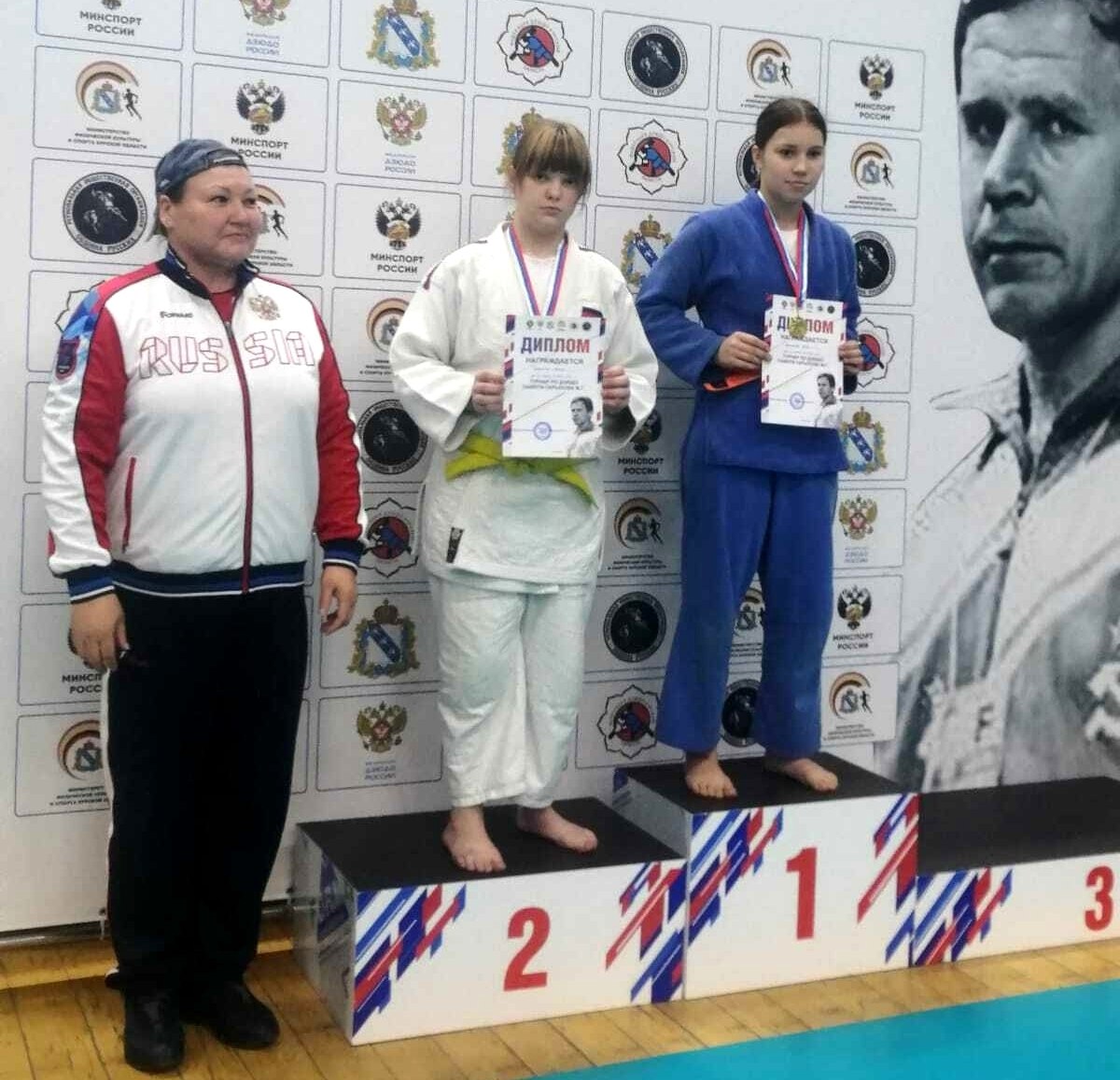 Воспитанники спортивной школы Единоборств продолжают участвовать в соревнованиях и пополнять копилку наград Воспитанники спортивной школы Единоборств продолжают участвовать в соревнованиях и пополнять копилку наград