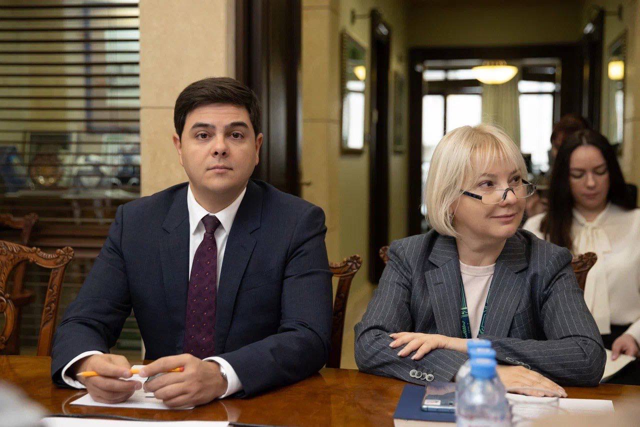 Анна Цивилева: Провела еженедельное совещание с филиалами фонда «Защитники Отечества» Анна Цивилева: Провела еженедельное совещание с филиалами фонда «Защитники Отечества»