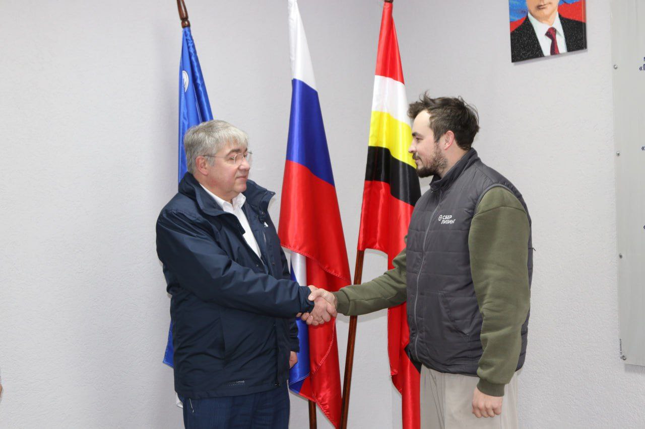 Александр Михайлов: Сегодня в Железногорске произошло важное событие – пришла первая партия новой техники для уборки и благоустройства города Александр Михайлов: Сегодня в Железногорске произошло важное событие – пришла первая партия новой техники для уборки и благоустройства города