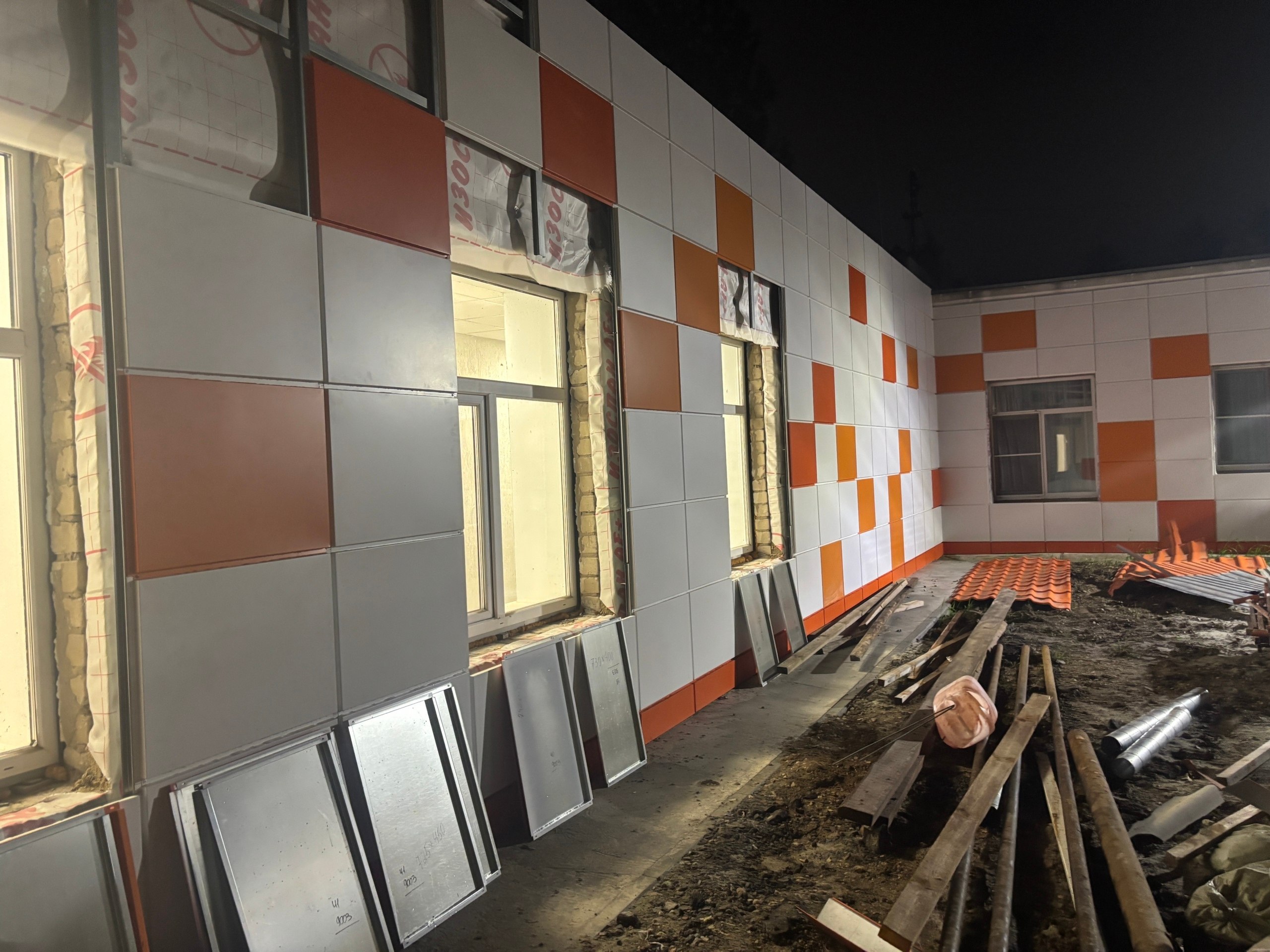 Среди организаций стационарного социального обслуживания, где в текущем году проводятся капитальные ремонты в ходе реализации национального проекта «Семья» – Курский дом социального обслуживания Среди организаций стационарного социального обслуживания, где в текущем году проводятся капитальные ремонты в ходе реализации национального проекта «Семья» – Курский дом социального обслуживания