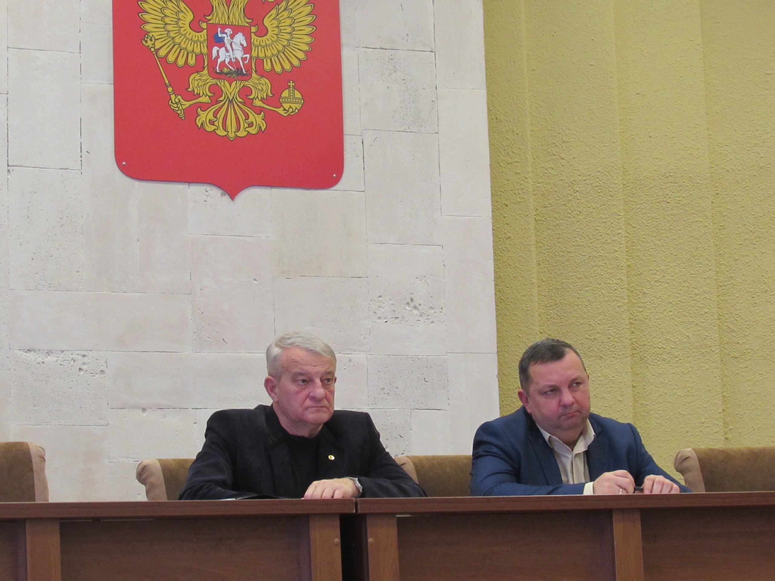 Состоялось очередное заседание Представительного Собрания Дмитриевского района