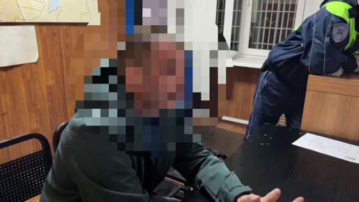 В Железногорске сотрудники Госавтоинспекции задержали нетрезвого водителя, ехавшего проверять супругу