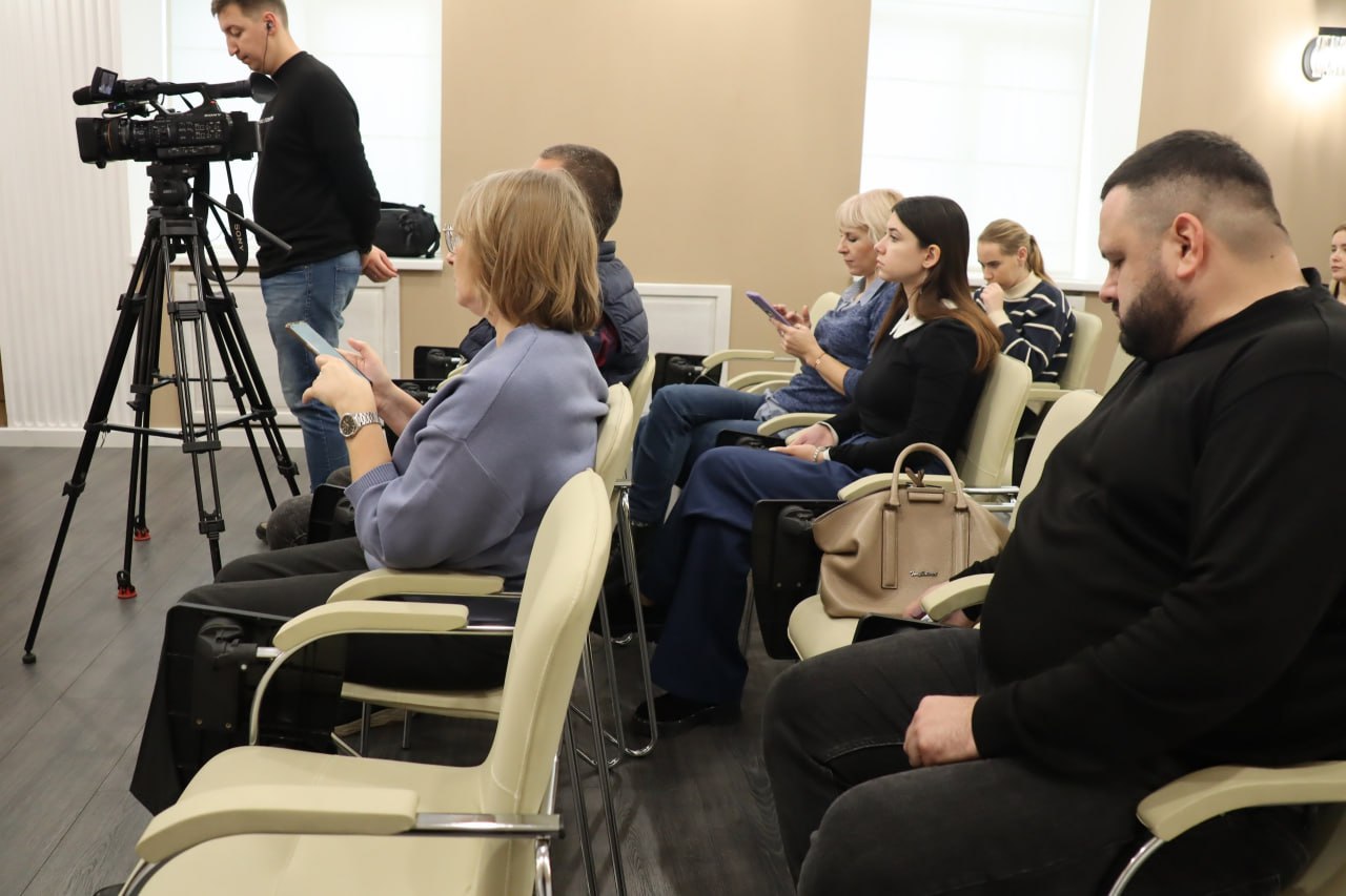 В Курске состоялась пресс-конференция, посвященная началу съемок проекта «Женщины-герои: Курск» В Курске состоялась пресс-конференция, посвященная началу съемок проекта «Женщины-герои: Курск»