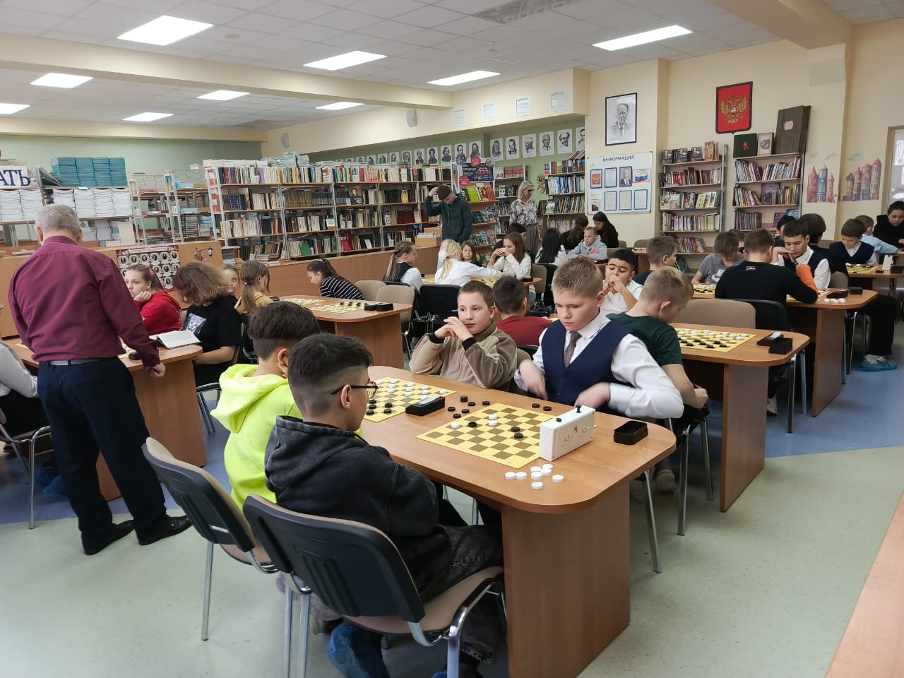 Геннадий Енютин: Подведены итоги первенства Курской области по шашкам среди школьников 2011-2015 г.р. Соревнования состоялись 7 ноября на базе МБОУ «СОШ № 61 им. П. А. Михина» г. Курска Геннадий Енютин: Подведены итоги первенства Курской области по шашкам среди школьников 2011-2015 г.р. Соревнования состоялись 7 ноября на базе МБОУ «СОШ № 61 им. П. А. Михина» г. Курска