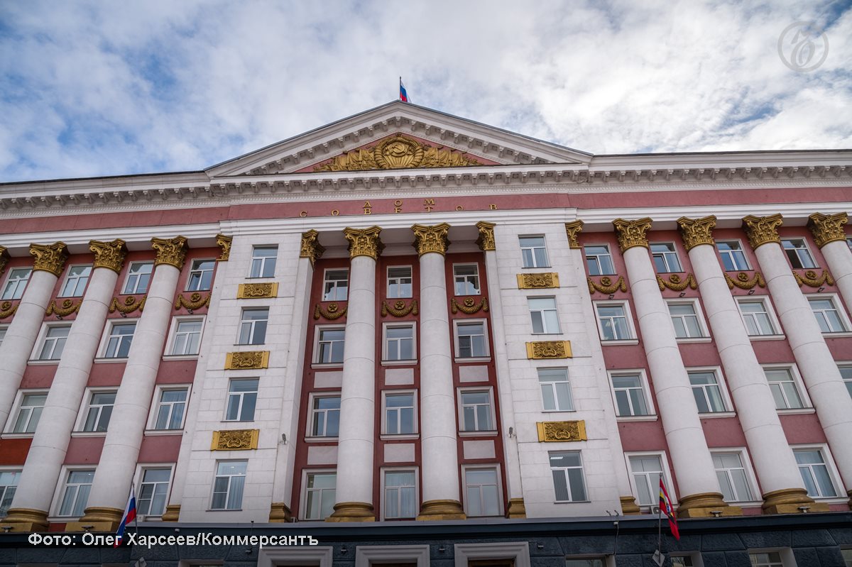 Курский губернатор назначил двух глав исполнительных органов и пресс-секретаря