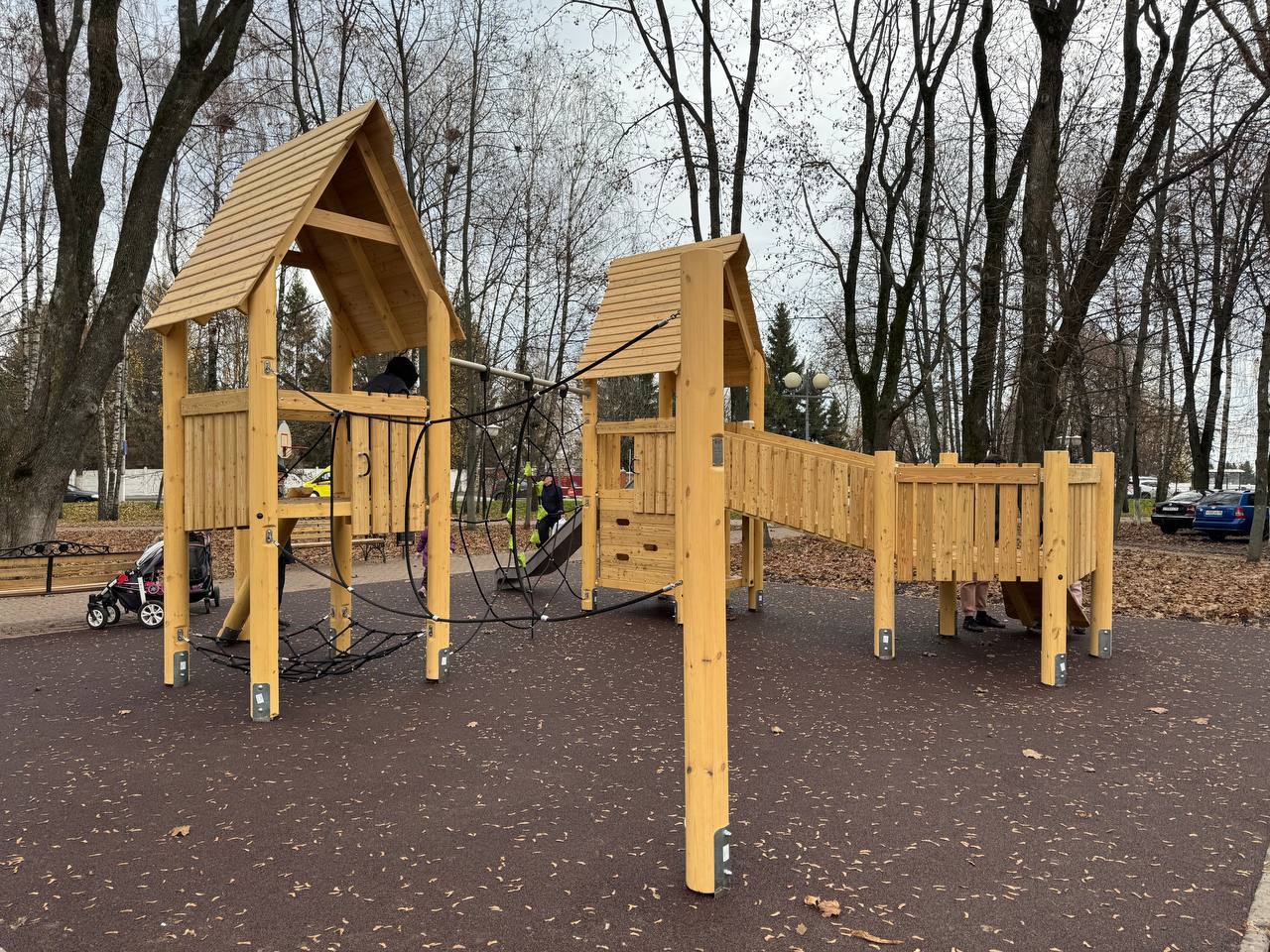 В Курске благоустроили сквер «Триумф» на проспекте Победы В Курске благоустроили сквер «Триумф» на проспекте Победы