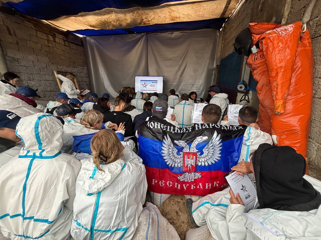 Международная патриотическая акция Единой России «Диктант Победы» вошла в шорт-лист премии «Знание. Премия 2025» Международная патриотическая акция Единой России «Диктант Победы» вошла в шорт-лист премии «Знание. Премия 2025»