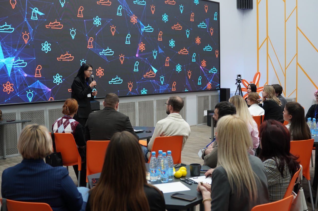 13 ноября на базе Информационного центра по атомной энергии Курска состоялся «Медиа Диалог» — отраслевая встреча для руководителей и сотрудников пресс-служб ведущих компаний региона 13 ноября на базе Информационного центра по атомной энергии Курска состоялся «Медиа Диалог» — отраслевая встреча для руководителей и сотрудников пресс-служб ведущих компаний региона