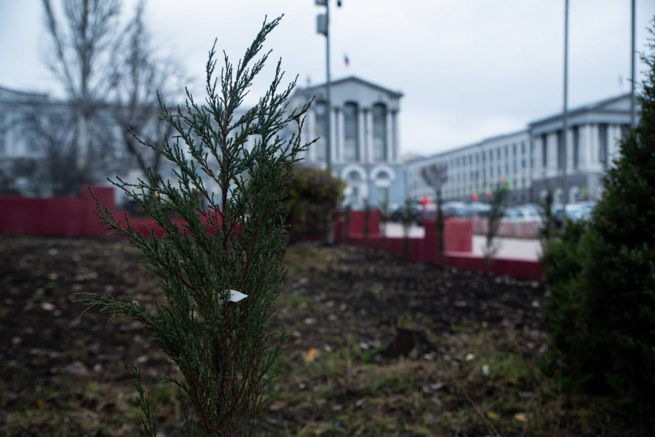 123 Вам письмо: благоустройство сквера у Главпочтамта завершается 123 Вам письмо: благоустройство сквера у Главпочтамта завершается