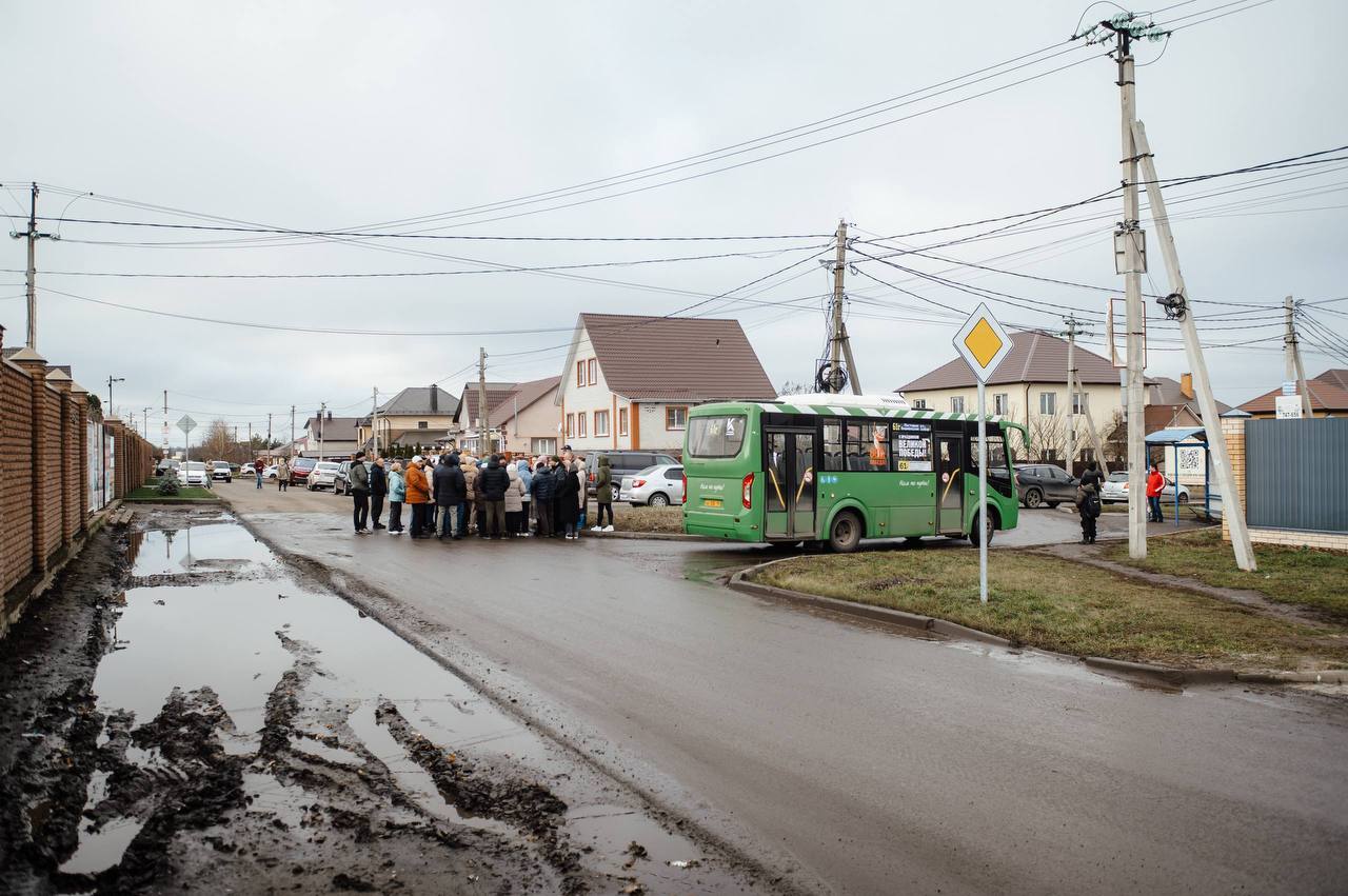 Александр Хинштейн проверил качество ремонта дорог в Курске Александр Хинштейн проверил качество ремонта дорог в Курске
