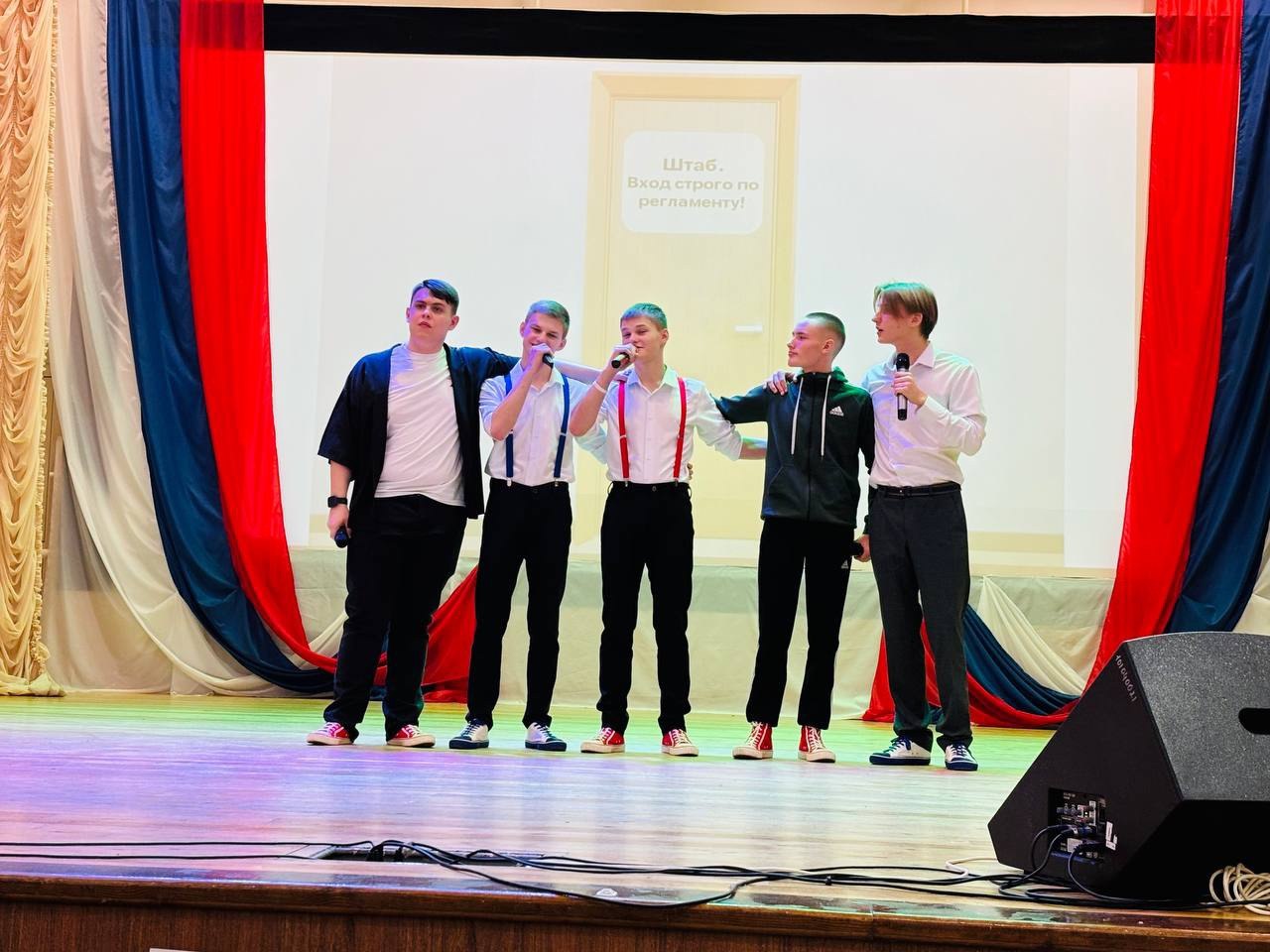 Юрий Астахов: Поздравляем команду КВН «Щигровские разносолы» с выходом в финал! Юрий Астахов: Поздравляем команду КВН «Щигровские разносолы» с выходом в финал!