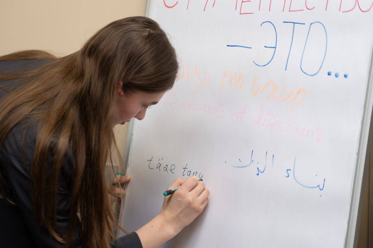 В Юго-Западном университете прошел международный студенческий диалог В Юго-Западном университете прошел международный студенческий диалог