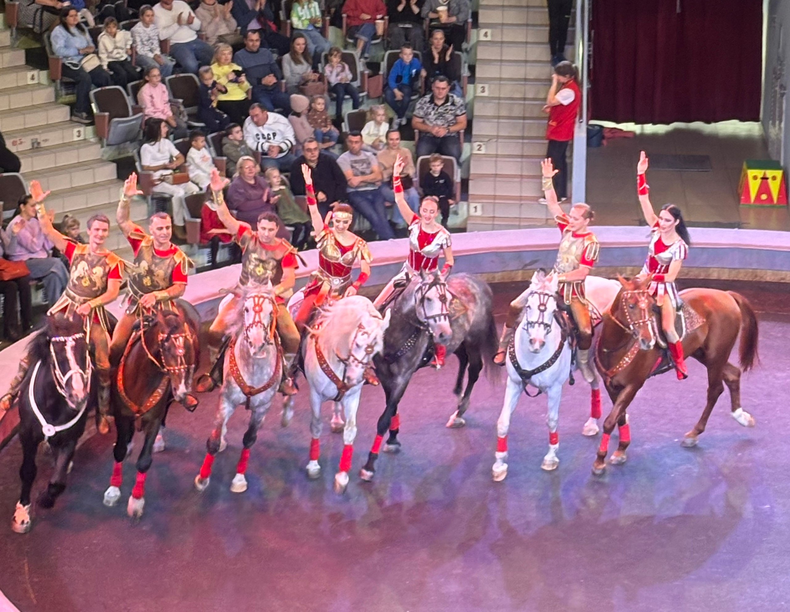 Детство должно быть ярким и счастливым!!! Детство должно быть ярким и счастливым!!!