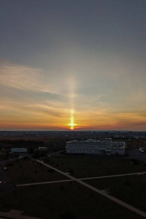 В небе над Курском вспыхнул «солнечный столб»