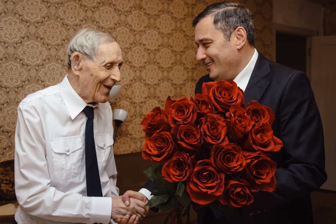 123 103-й день рождения празднует ветеран Михаил Петрович Жаков 123 103-й день рождения празднует ветеран Михаил Петрович Жаков