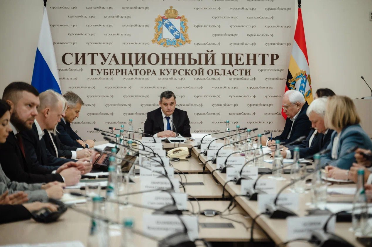 Сегодня состоялось заседание Правительства Курской области под руководством губернатора Курской области Александра Евсеевича Хинштейна