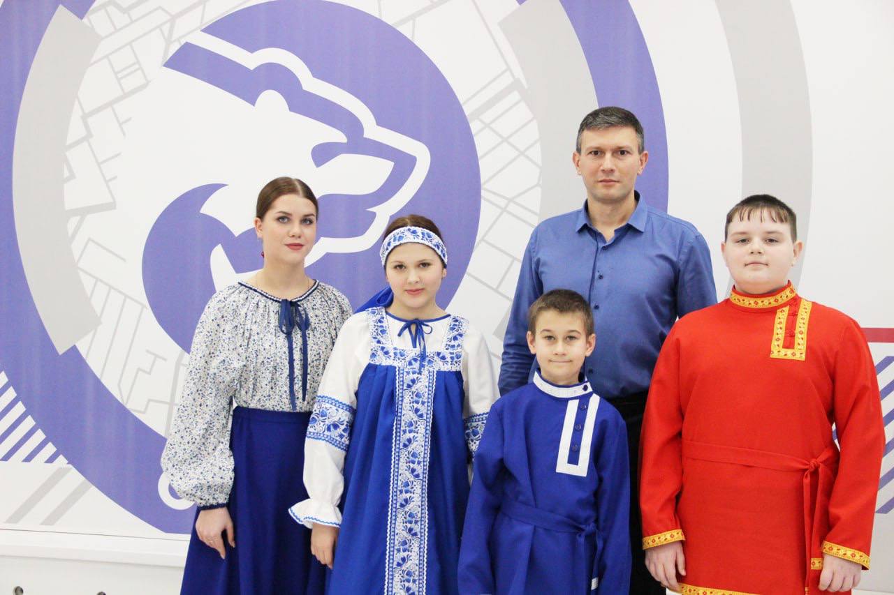 Единая Россия провела день культуры и традиций Глушковского района Единая Россия провела день культуры и традиций Глушковского района