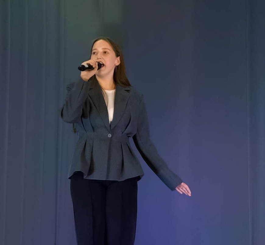 В Областном Дворце культуры им. В.Н. Винокура прошло знаковое событие – презентация сборника «Курский характер» В Областном Дворце культуры им. В.Н. Винокура прошло знаковое событие – презентация сборника «Курский характер»