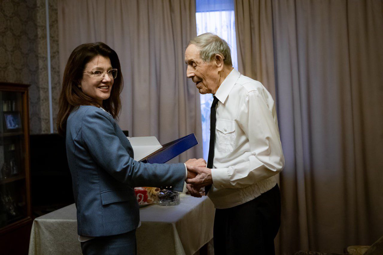 В Курске 103-й день рождения отмечает участник Великой Отечественной войны, подполковник в отставке Михаил Жаков В Курске 103-й день рождения отмечает участник Великой Отечественной войны, подполковник в отставке Михаил Жаков