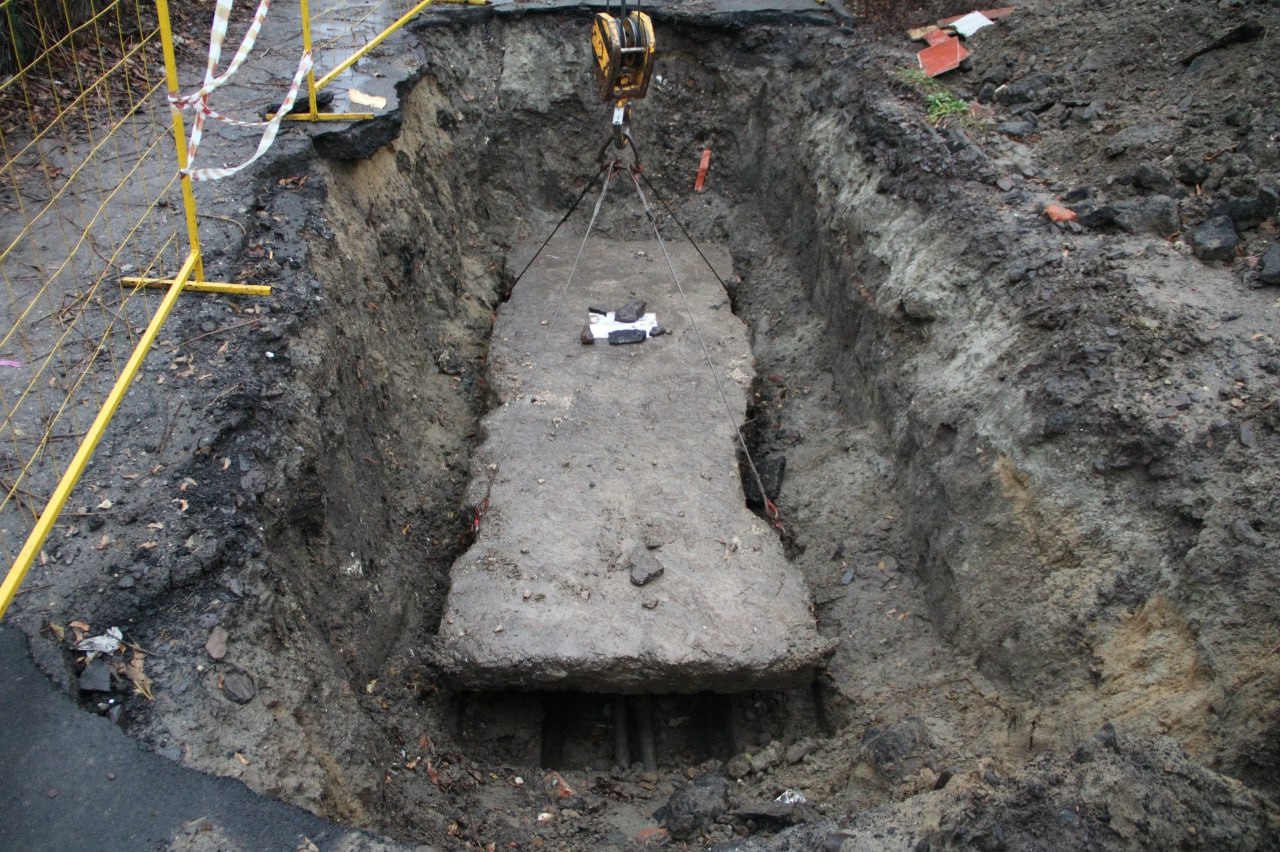 Котята обжили разрытую теплосеть у дома по ул. Семеновская, 69А. Трогательной историей поделились в «РИР-Энерго» Котята обжили разрытую теплосеть у дома по ул. Семеновская, 69А. Трогательной историей поделились в «РИР-Энерго»