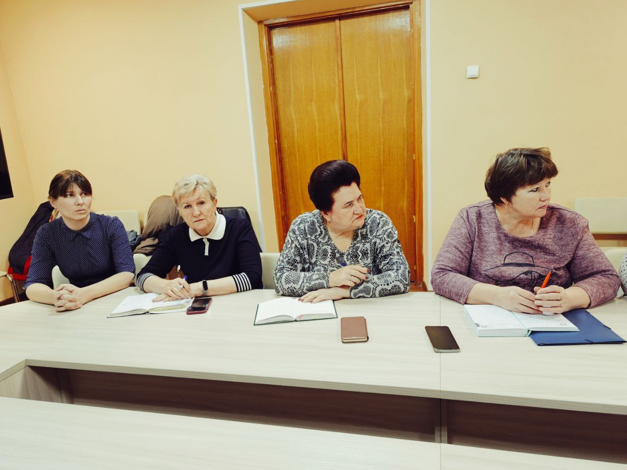 Сергей Цуканов: Сегодня провёл планерку с главами муниципальных образований Фатежского района Сергей Цуканов: Сегодня провёл планерку с главами муниципальных образований Фатежского района