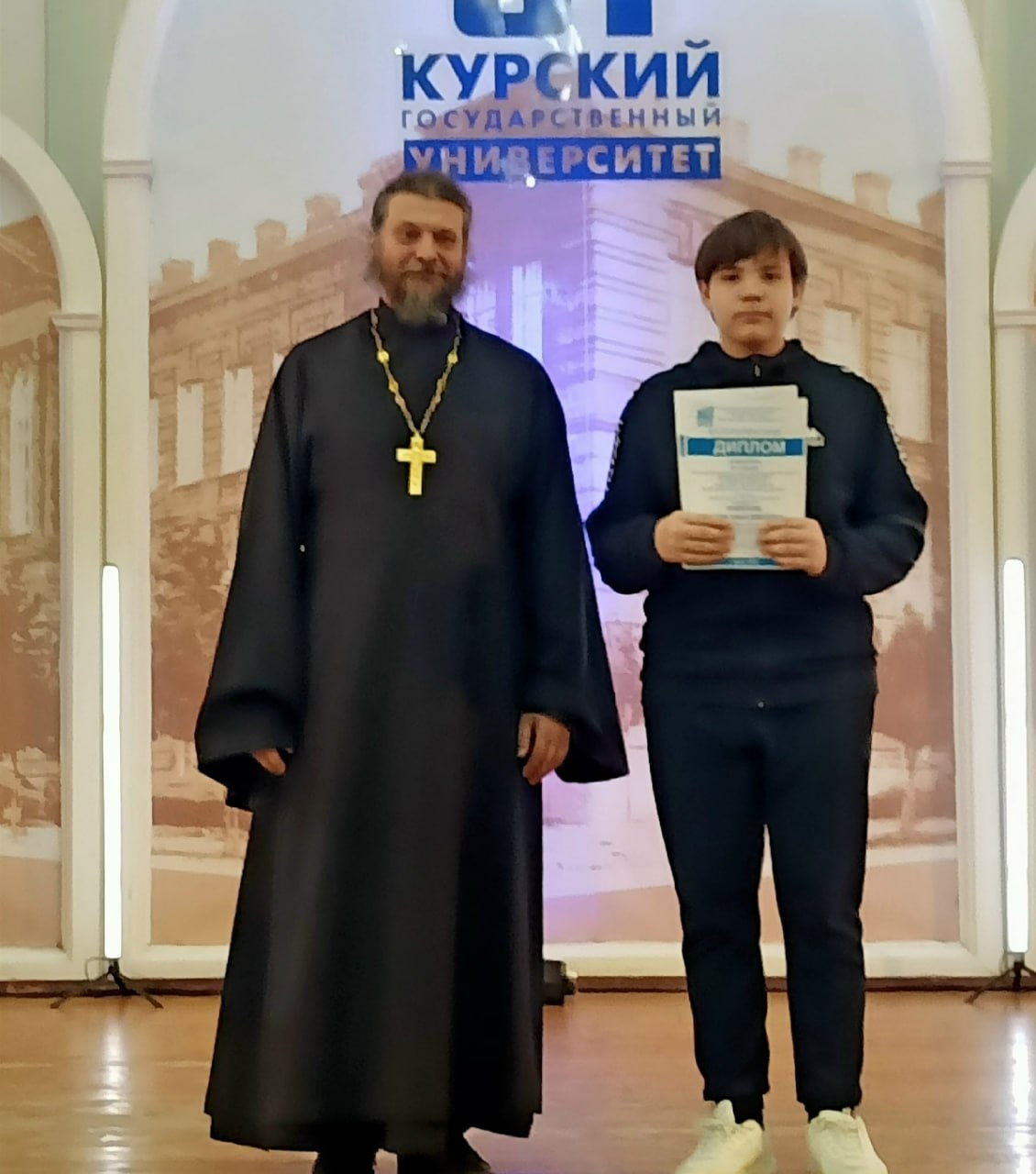 Подведены итоги открытого регионального конкурса творческих работ обучающихся «Духовное наследие России: от прошлого к будущему», посвященного 730-летию обретения Курской-Коренной иконы Божией Матери «Знамение»! Подведены итоги открытого регионального конкурса творческих работ обучающихся «Духовное наследие России: от прошлого к будущему», посвященного 730-летию обретения Курской-Коренной иконы Божией Матери «Знамение»!